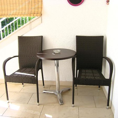 Apartments Oribella คิร์ก ภายนอก รูปภาพ