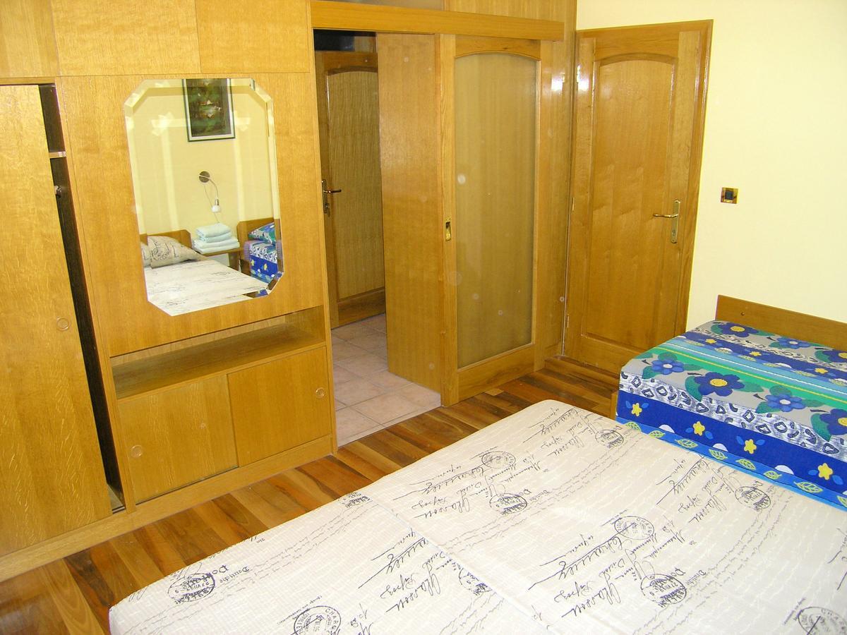 Apartments Oribella คิร์ก ภายนอก รูปภาพ